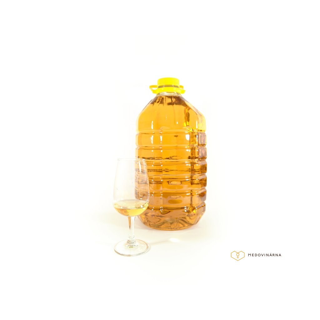 Hřebečská medovina - staročeská - 5 l  12%, plast