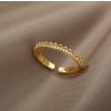Jemný prstýnek s kamínky ve zlaté barvě  nerezová ocel, nastavitelná velikost