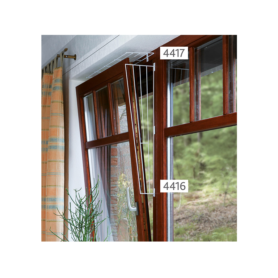 Trixie Ochranná mříž do boku okna, zkosená 62 x 8 / 16 cm Obrázek