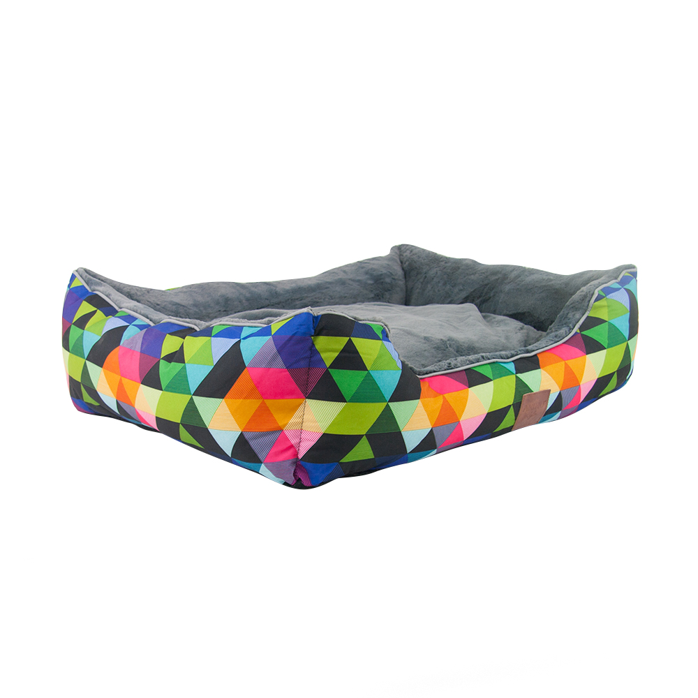 Akinu pelech TRIANGLE L 90x70x25cm Obrázek