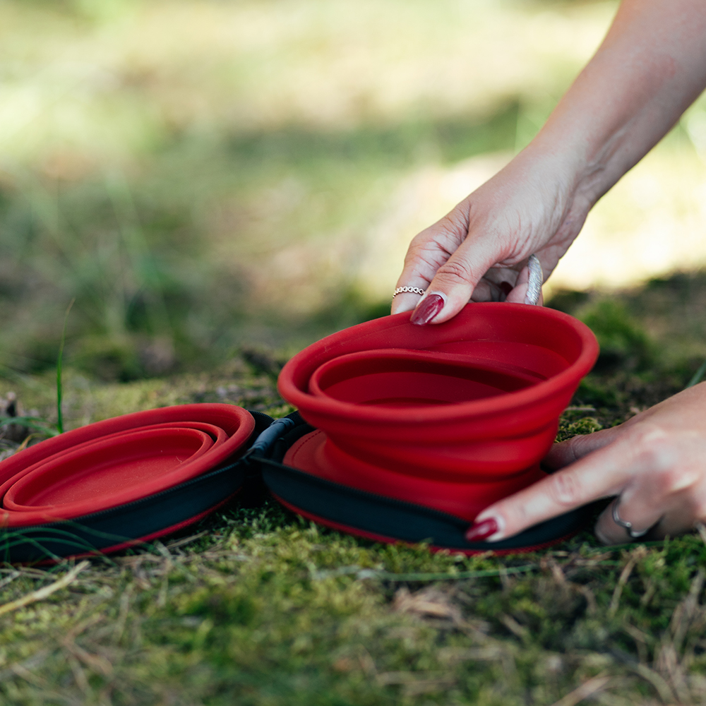 Akinu ČESKÝ LES miska cestovnÍ 2x350ml Barva: Červená Obrázek