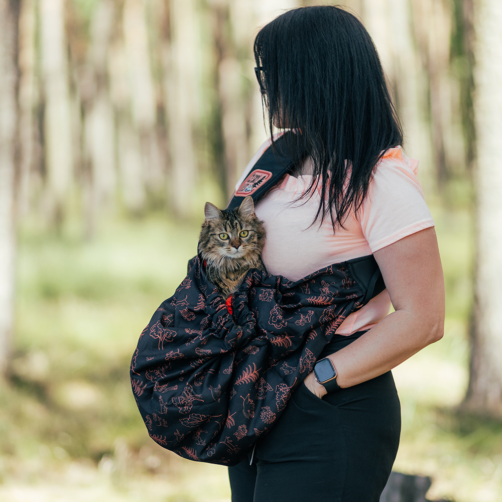 Akinu ČESKÝ LES cestovní taška Barva: Červená Obrázek