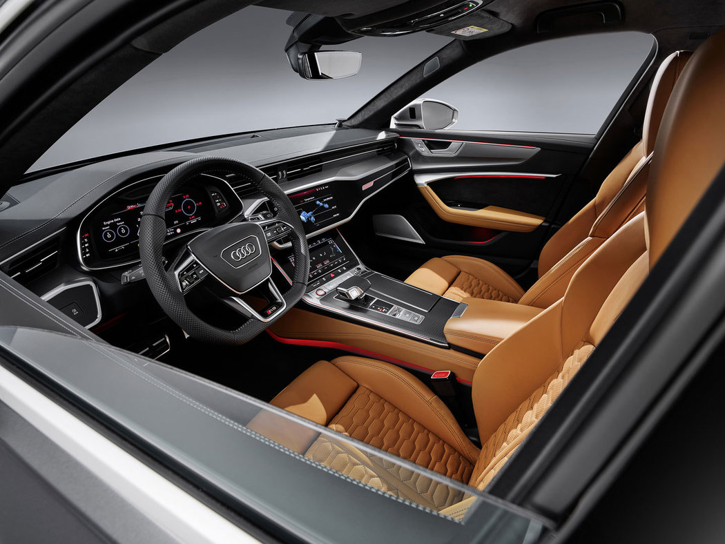 Luxusní prémiové sportovní AUDI RS6 AVANT - novinka 2020