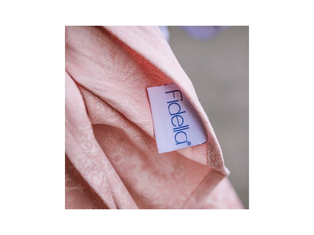 Šátek na nošení dětí Fidella – Iced Butterfly Pale Pink