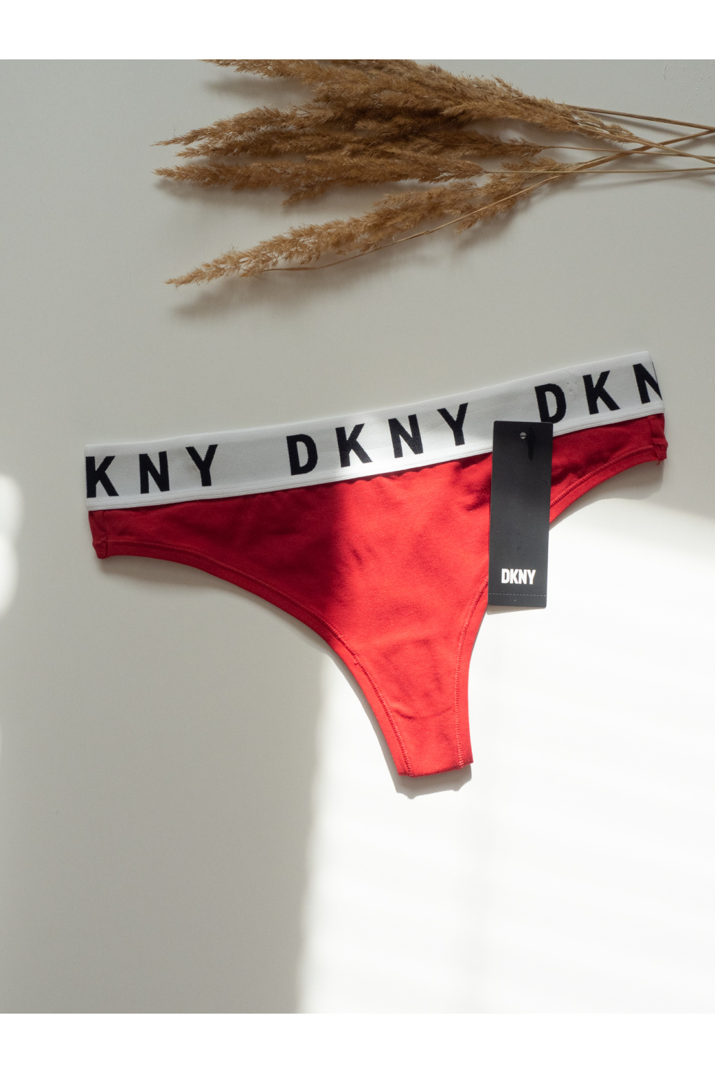 DKNY tanga Cozy Boyfriend - cherry