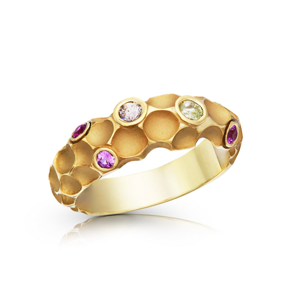 Zlatý prsten Virginia s rubíny a diamanty