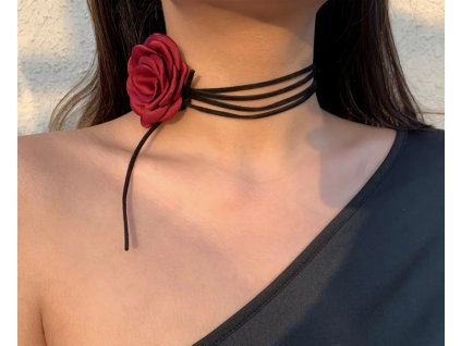 Romantický gotický provázkový náhrdelník s velkou Růží