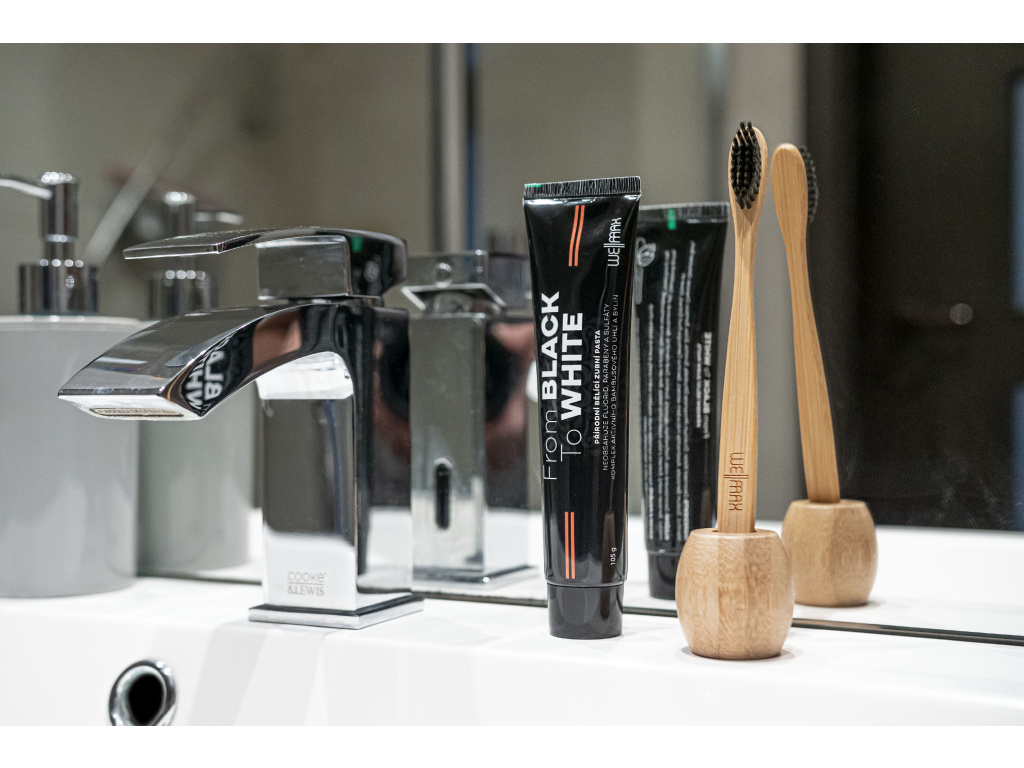 WellMax bambusový zubní kartáček Obrázek