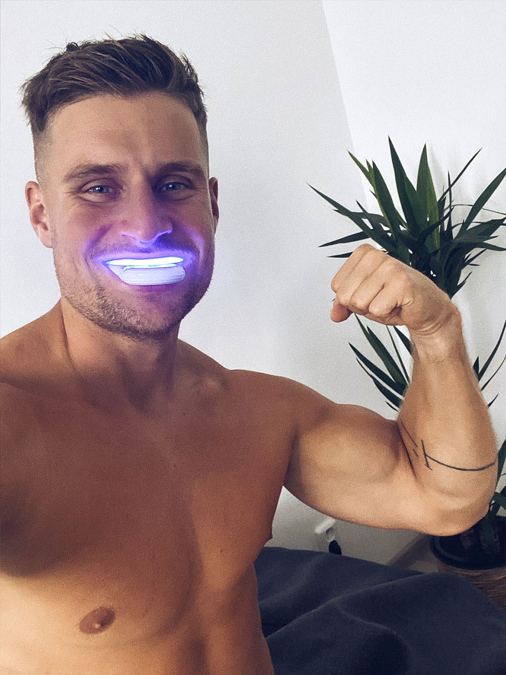 Blight Smile, Světelná sada pro bělení zubů Obrázek