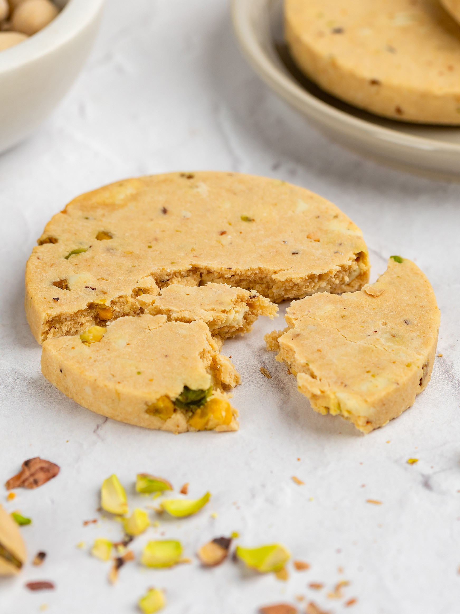 BrainMax Pure Protein Cookie - Pistácie & Bílá čokoláda, BIO, 60 g Obrázek