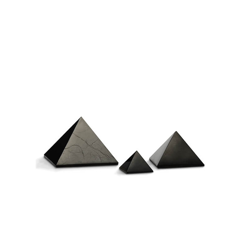 Koloidní stříbro s.r.o. Šungitová pyramida 4 x 4 cm Obrázek