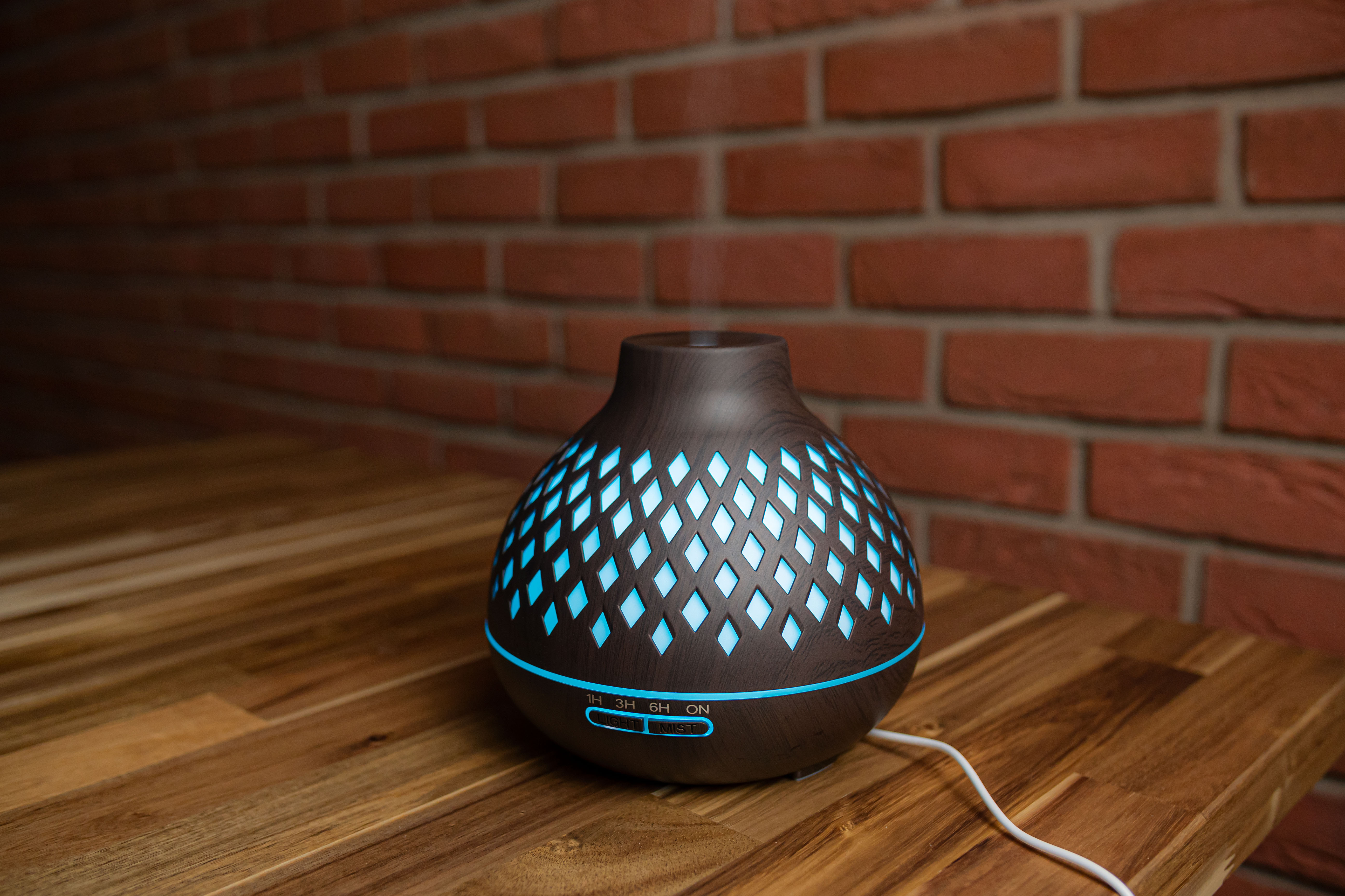 BrainMax Aroma Difuzér HEXA DARK s dálkovým ovládáním Obrázek