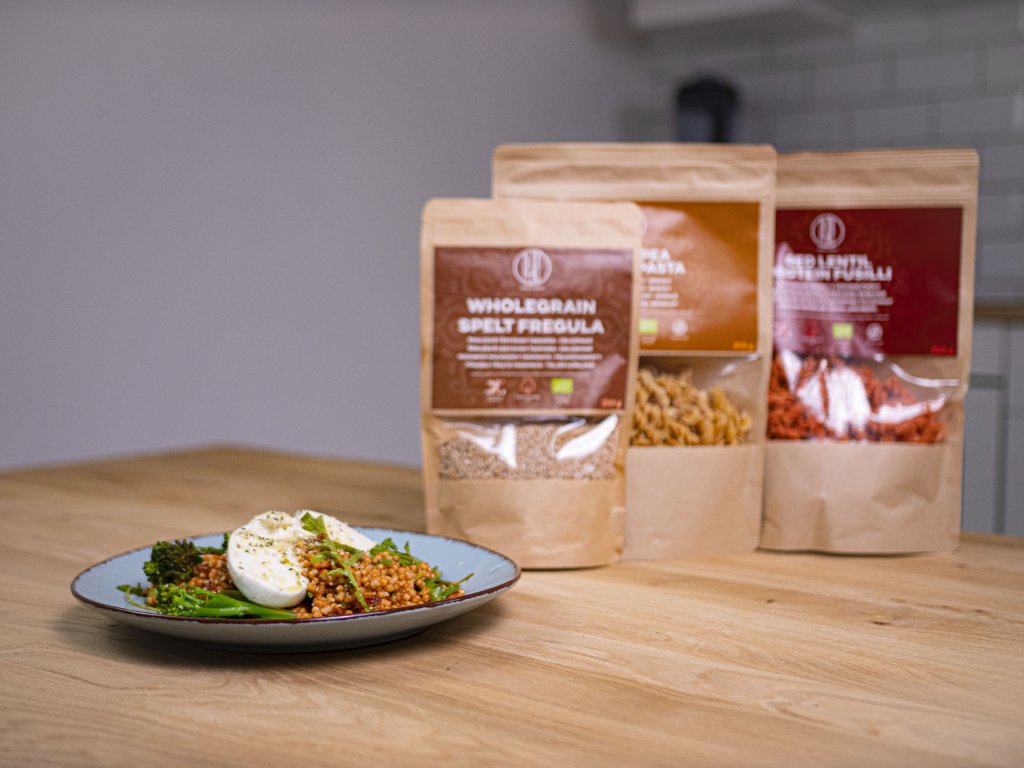 BrainMax Pure Špaldové celozrnné těstoviny, tarhoňa, BIO, 250 g Obrázek