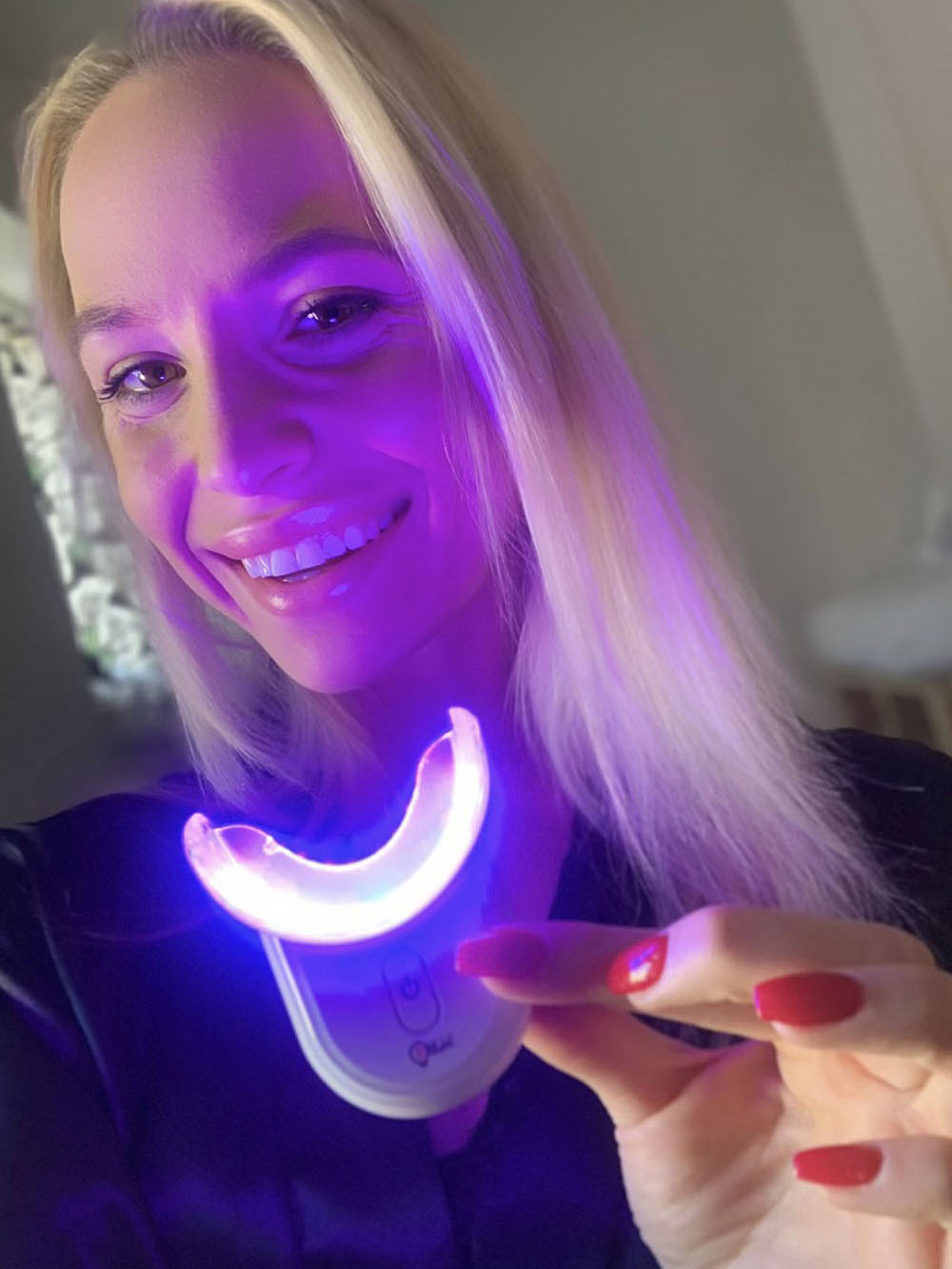 Blight Smile Black, Světelná sada pro bělení zubů Obrázek