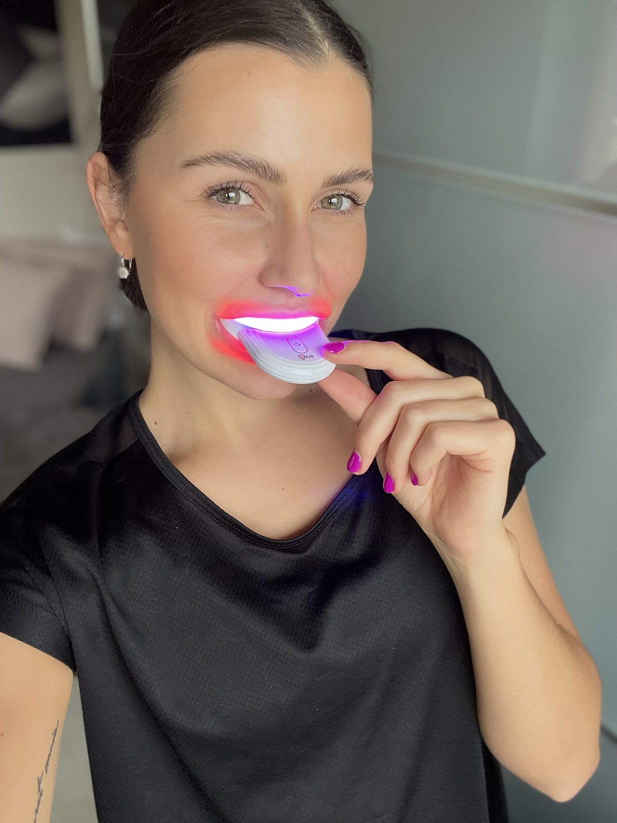 Blight Smile Black, Světelná sada pro bělení zubů Obrázek