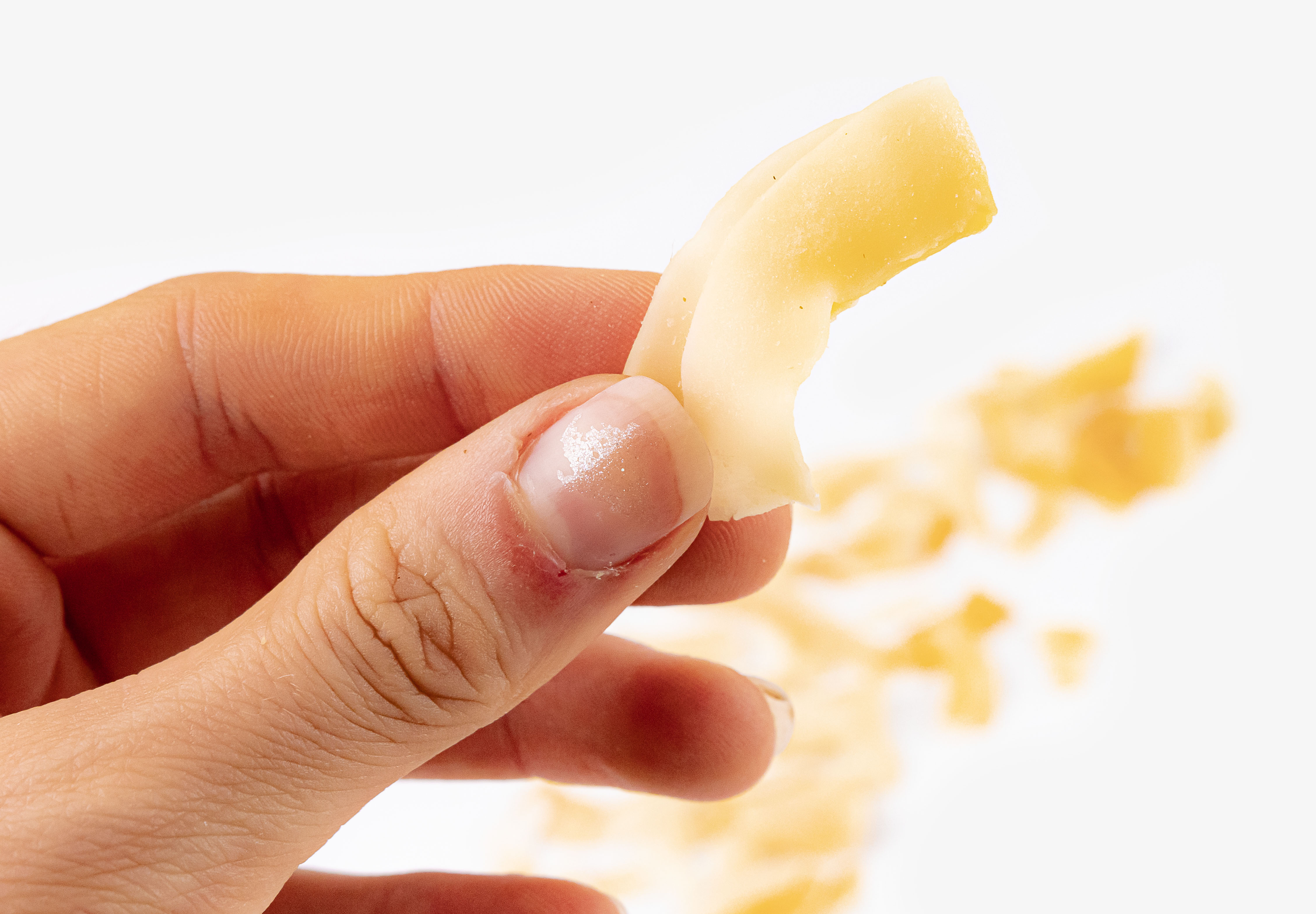 BrainMax Pure Kokosové chipsy v ananasové polevě, BIO, 250 g Obrázek