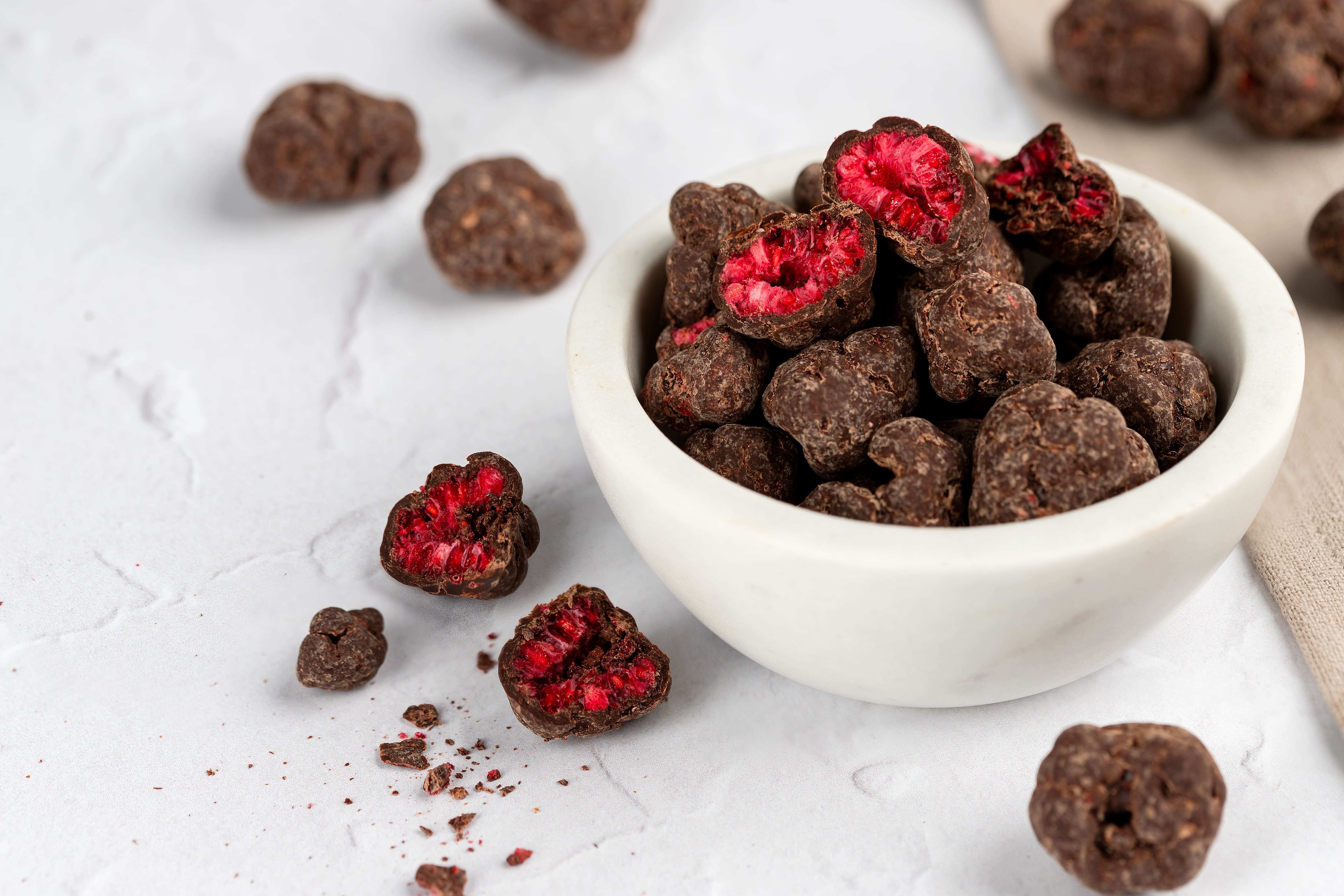 BrainMax Pure Lyofilizované maliny v hořké čokoládě, 185 g Obrázek