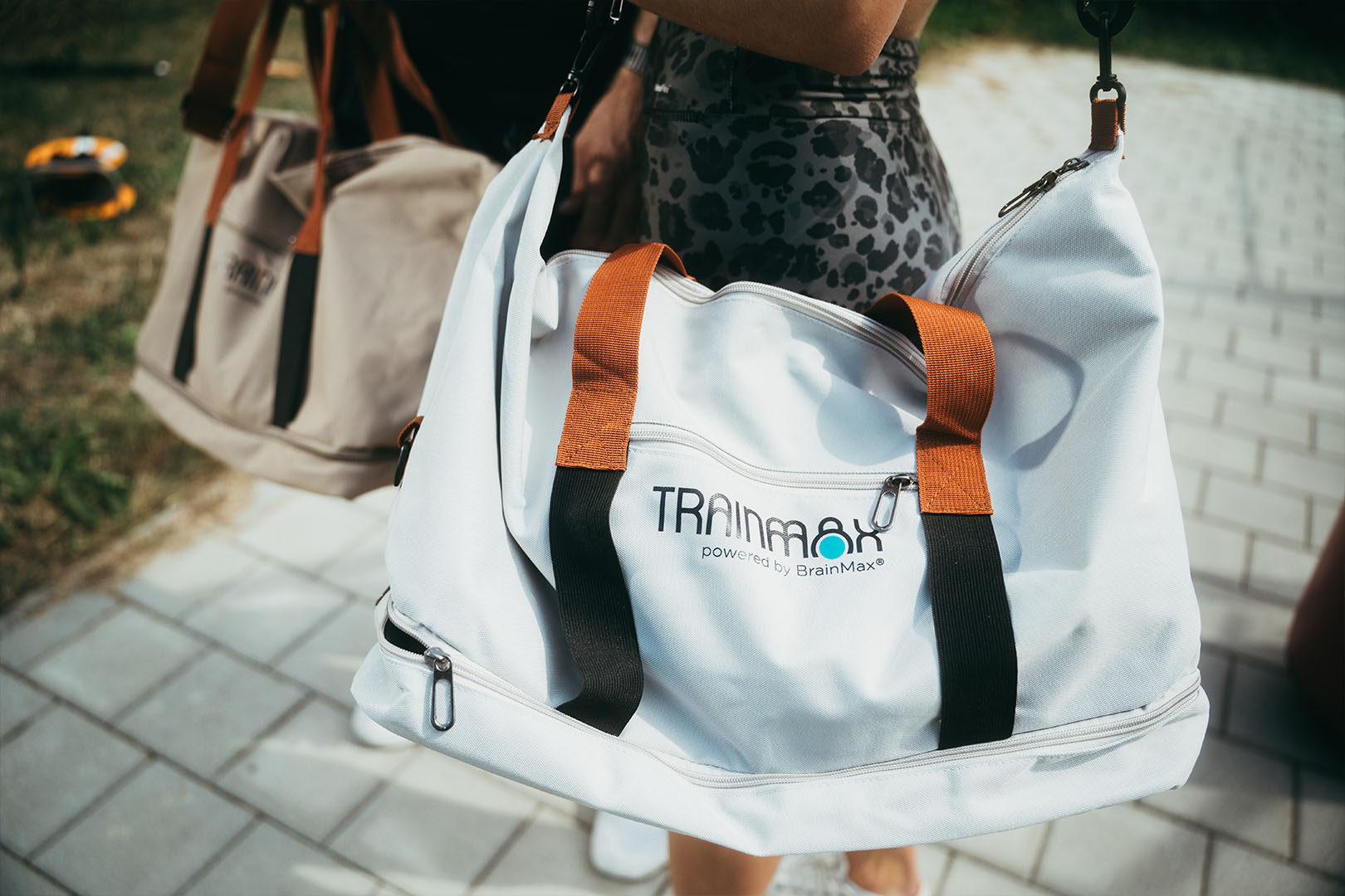 TrainMax sportovní taška Barva: Béžová Obrázek