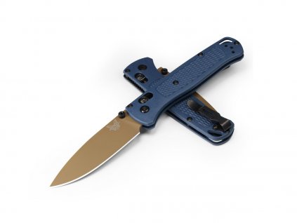 0113952 benchmade bugout 535fe 05 crater blue