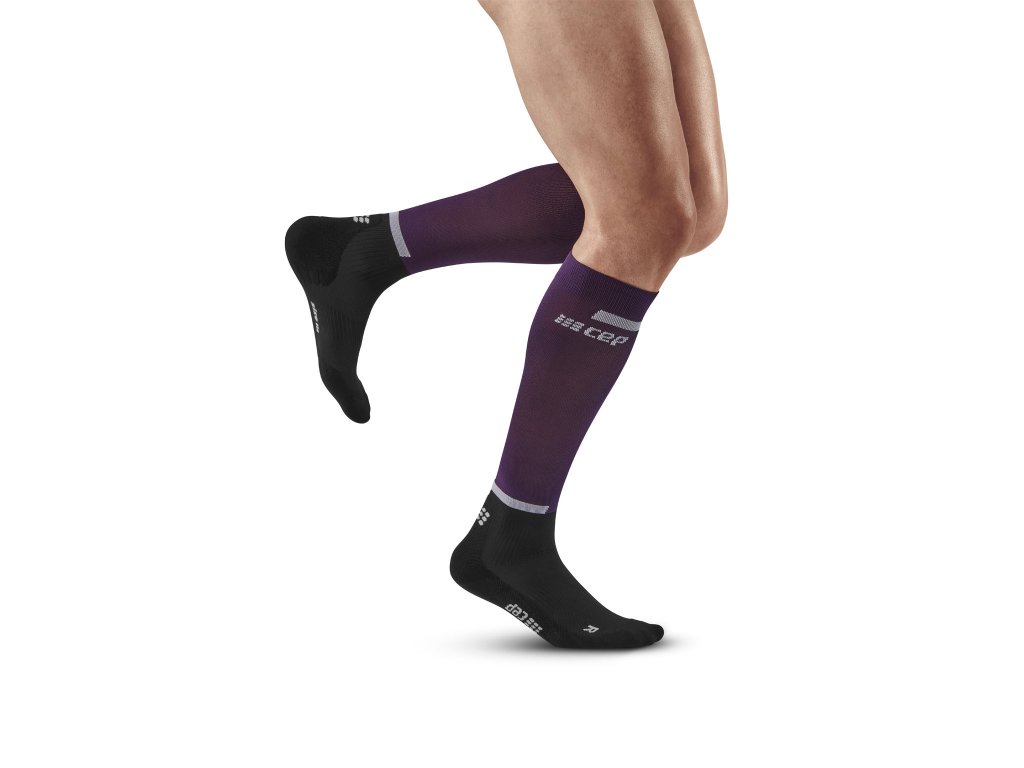 The Run Socks Tall black violet m front model 1536x1536px
