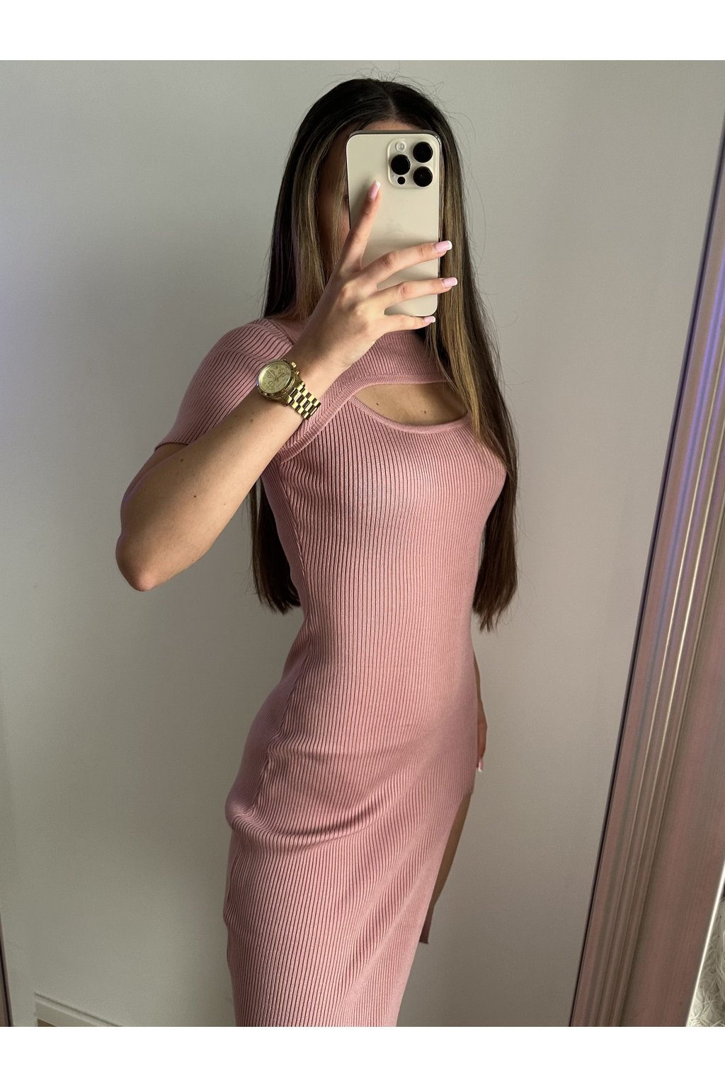 Růžové svetrové šaty s rozparkem Pure