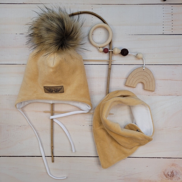 Levně Z&Z Zimní dvouvrstvá čepice na zavazování s bambulí z kožešinky + šátek Z&amp;Z, béžová Velikost koj. oblečení: 68-74 (6-9m)