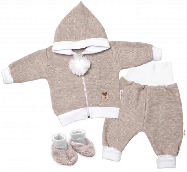 Levně Baby Nellys 3-dílná souprava Hand made, pletený kabátek, kalhoty a botičky, béžová Velikost koj. oblečení: 56 (1-2m)