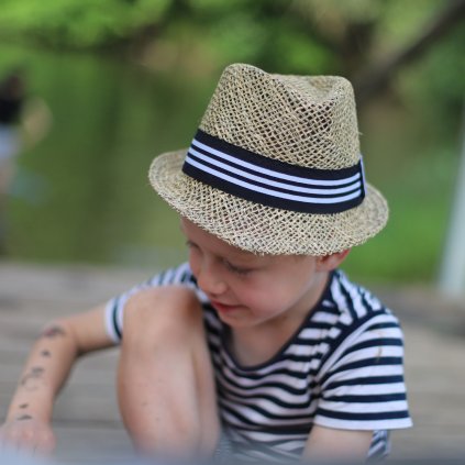Dětský slaměný klobouk na léto ČB stuha