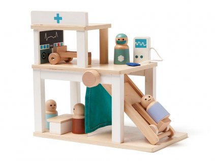 Dřevěná nemocnice pro děti - s výtahem a doplňky