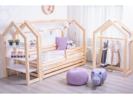 postel pro děti domeček