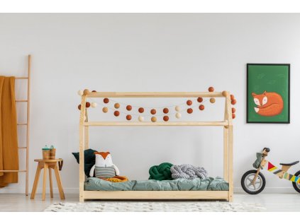 Kvalitní dětská postel z borovice