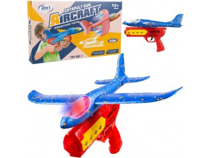 Pistole vystřelující letadla + letadlo