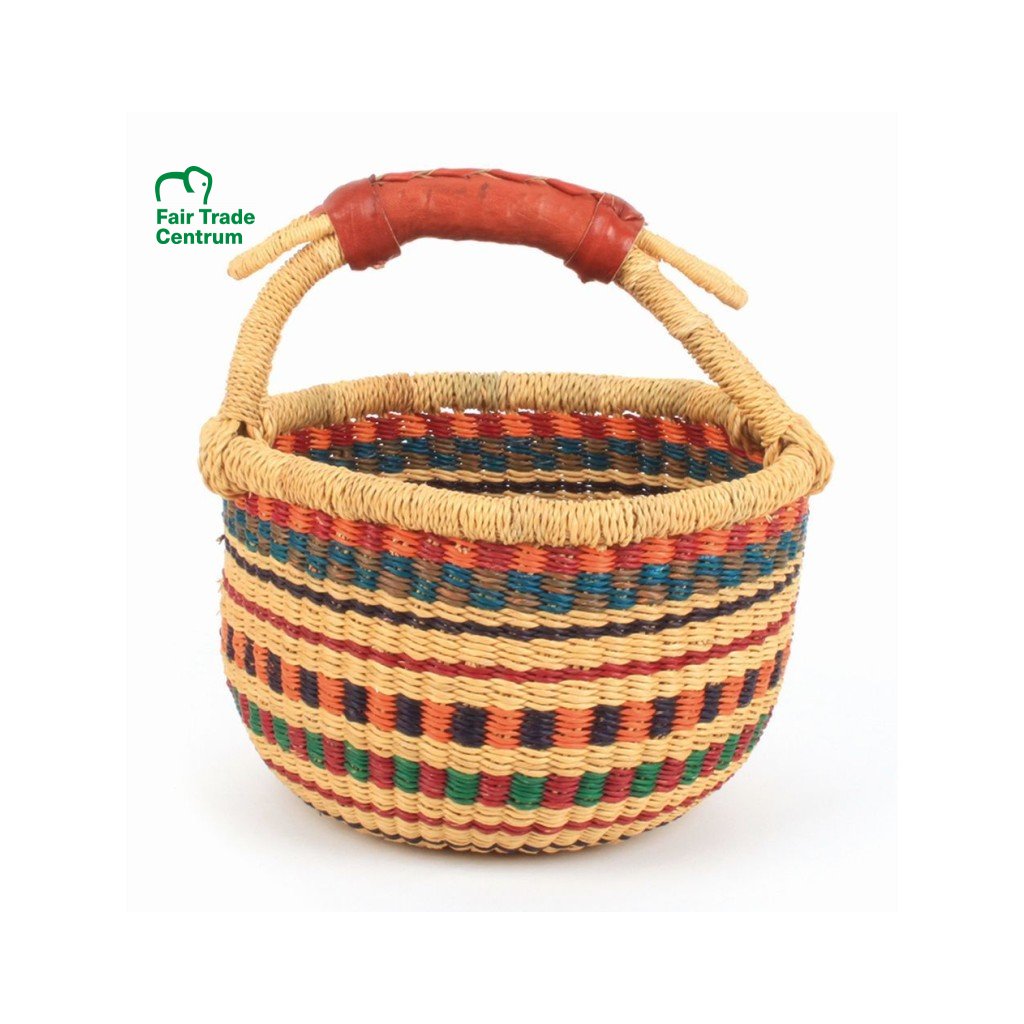 Fair trade ručně pletený malý bolga košík z Ghany