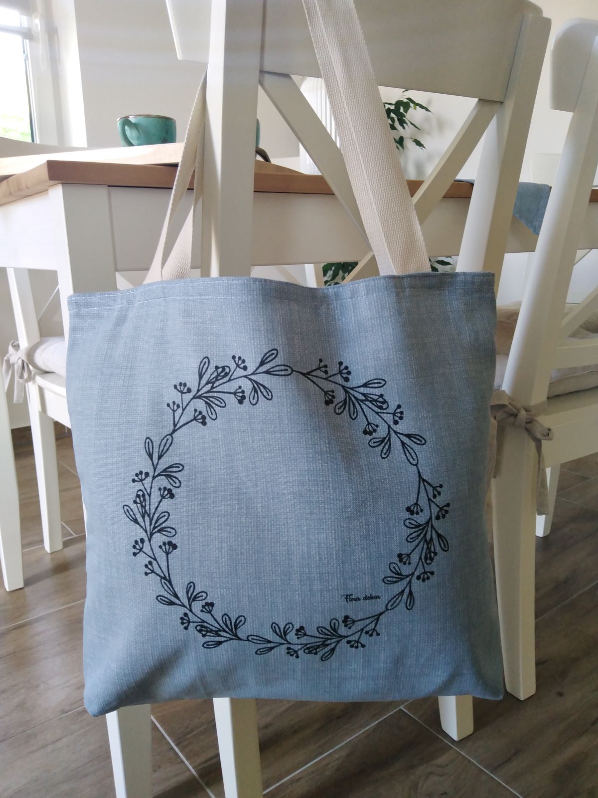 Plátěná taška přes rameno originální tisk Fleurdekor modrá