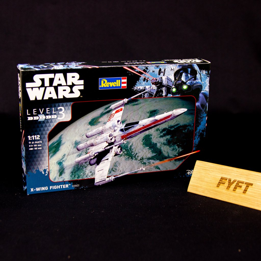 Star Wars: X-wing Fighter - Model Kit 1:112 (Revell)