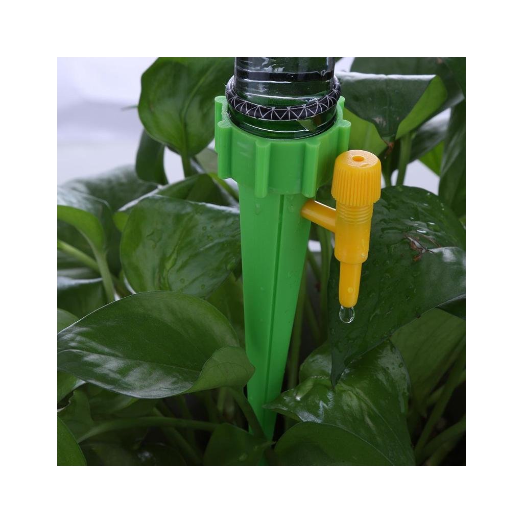 Kapkový zavlažovač na PET láhev (Barva zelená)