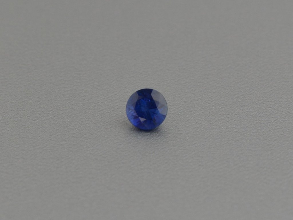 Saphir naturlicher rund 3.6 mm blau facettiert