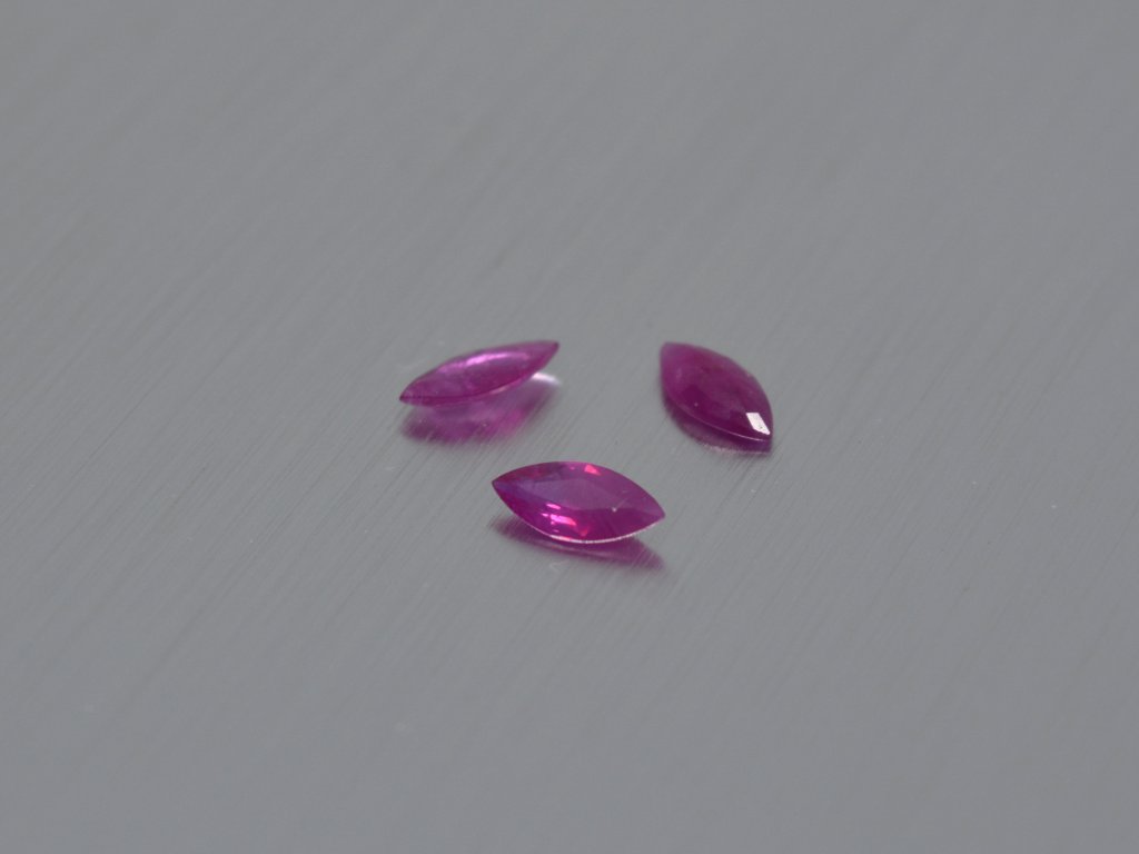 Ruby naturlicher marquis 3.0x6.0 mm rot facettiert
