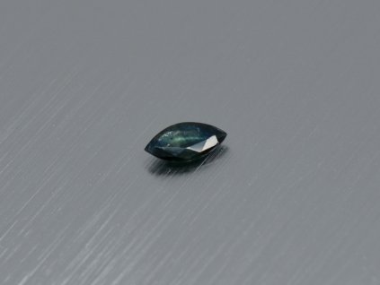 Saphir naturlicher marquis 3.5x6.8 mm facettiert tiefes Entenblaugrün