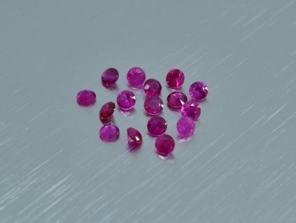 Ruby naturlicher rund 2.4 mm rot facettiert