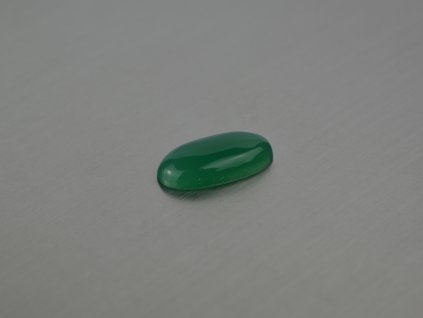 Chalzedon naturlicher oval 8x16 mm cabochon grün