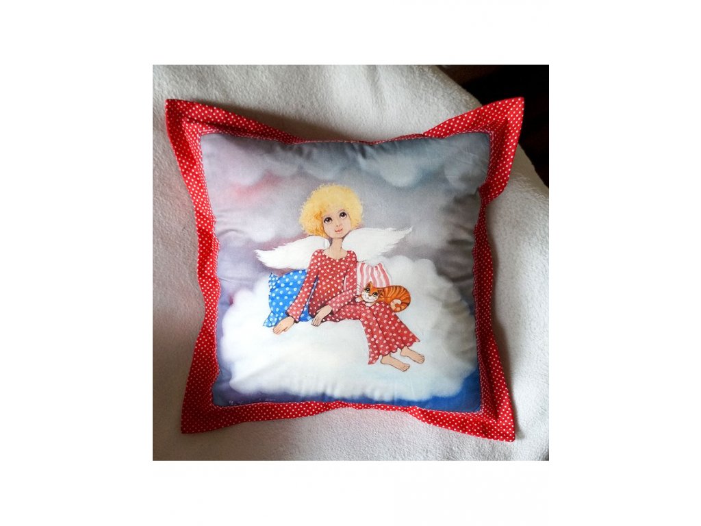 Andělíček sedící na obláčku - polštář 50 x 50 cm bavlna