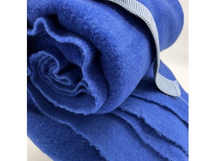 PREMIUM Bouclé kabátovina Fluffy v barvě Královská modrá
