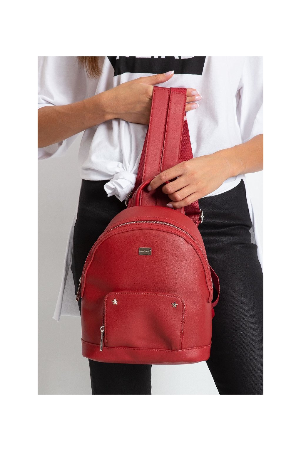 Menší červený batoh Luigisanto