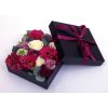 Luxusní dárková květinová krabička plná řezaných květin malá 2