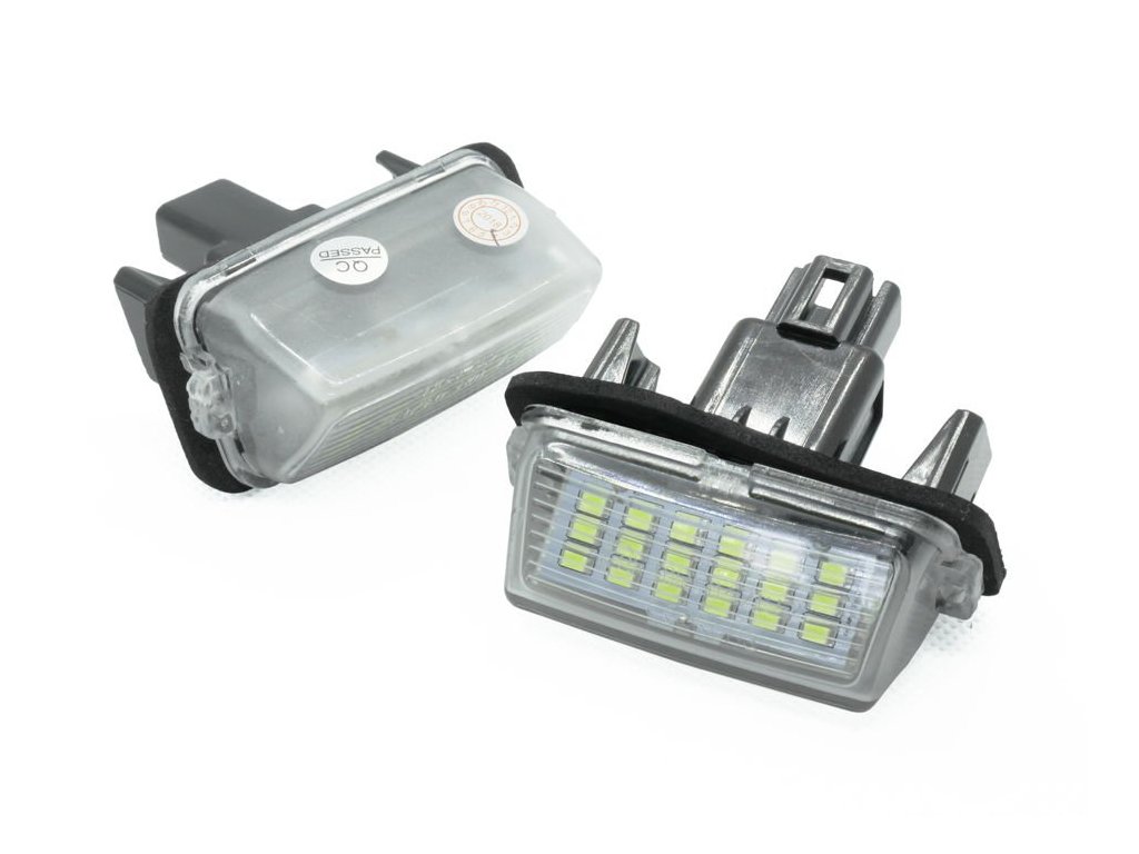 eng pl PZD0070 LED license plate light TOYOTA Avensis Corolla Camry Prius Verso 1145 1[1]