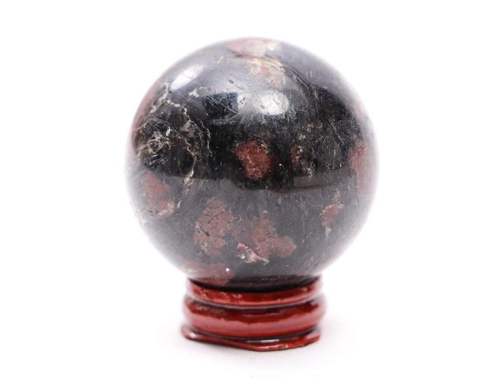 Granát koule 51 mm 227 g přírodní kámen + dřevěný podstavec #A319