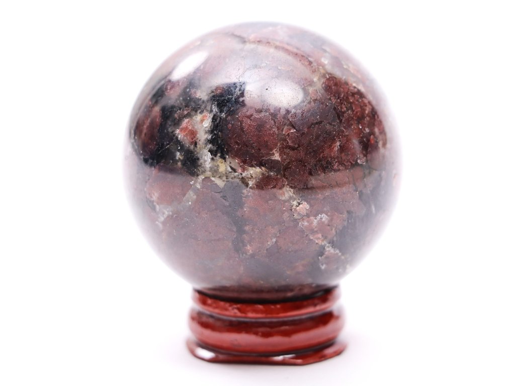 Granát koule 52 mm 244 g přírodní kámen + dřevěný podstavec #A327