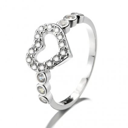 10188 romantyczny srebrny pierścionek błyszczące serce ozdobione cyrkoniami dla kobiet odkryj w majya cz