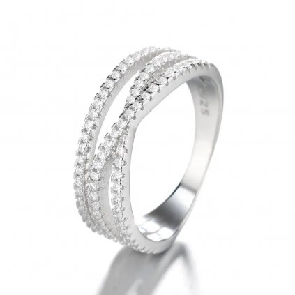 10031 piękny srebrny pierścionek z cyrkoniami tylko na majya